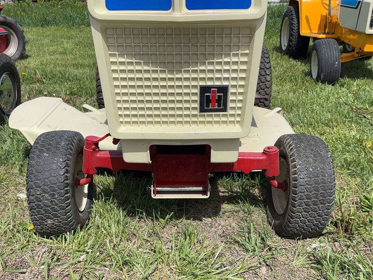 1975-cub-cadet-76-“spirit-of-‘76”-image-10