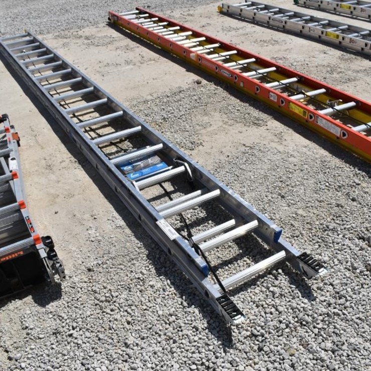 WERNER EXTENSION LADDER 44955
