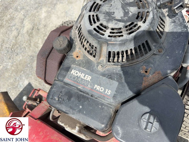 toro-proline-30317-commercial-walk-behind-mower-image-10