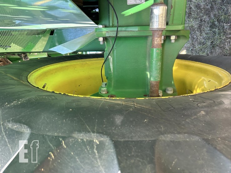 2016-john-deere-s680-image-79