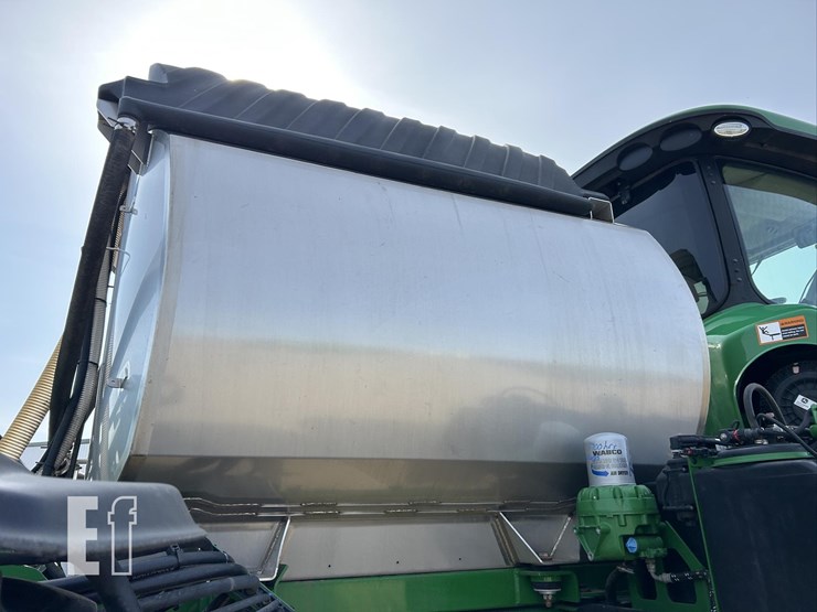 2020-john-deere-r4045-image-126