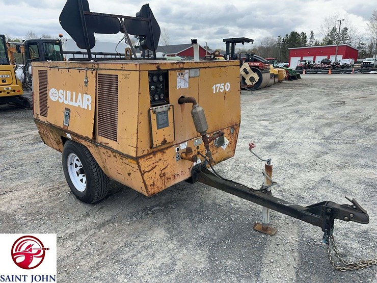 sullair-175q-compressor-trailer-image-3