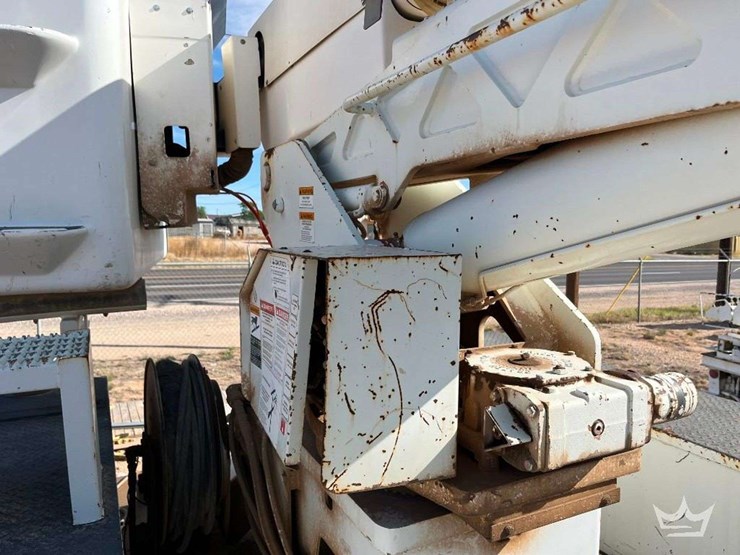 international-durastar-4300-image-6