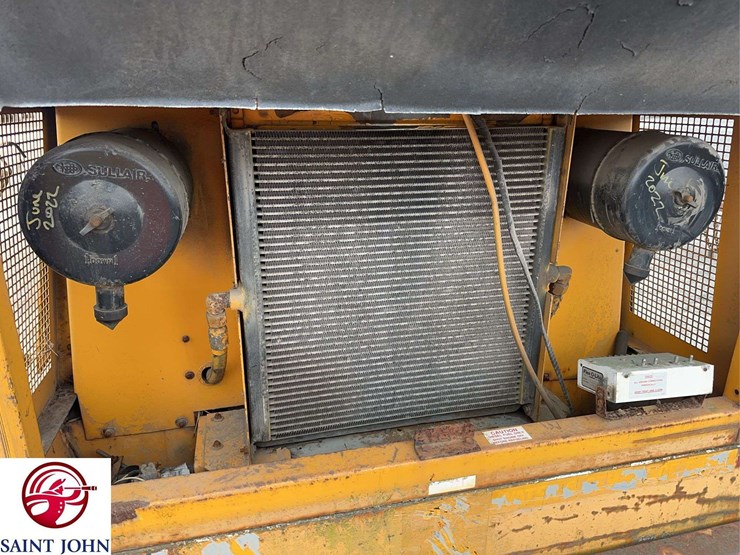 sullair-175q-compressor-trailer-image-9