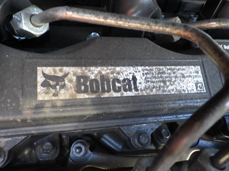 2022-bobcat-t550-image-19