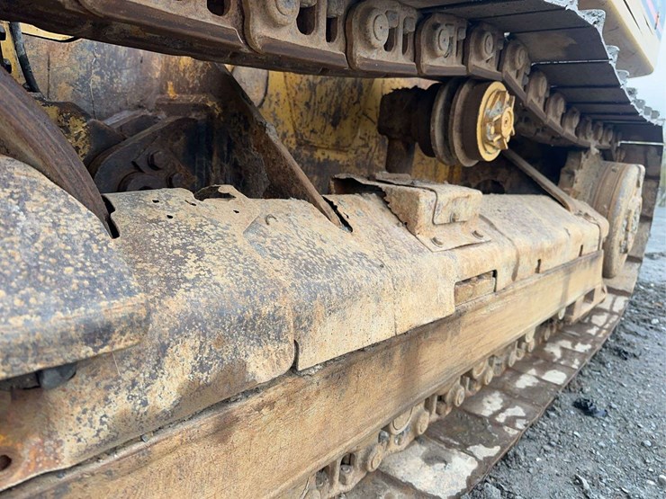 2006-caterpillar-d3g-xl-image-11