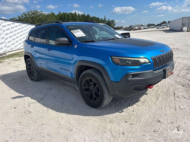 2019-jeep-cherokee-image-2