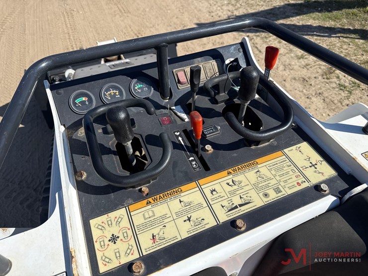 bobcat-mt85-image-11