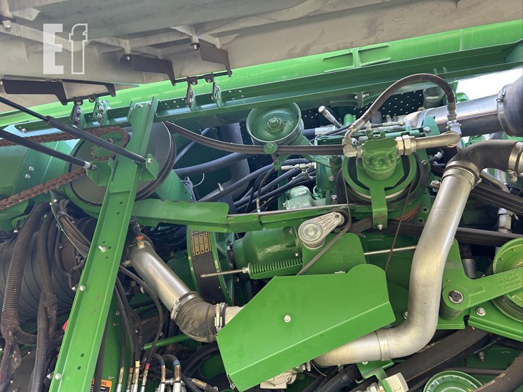 2016-john-deere-s680-image-36