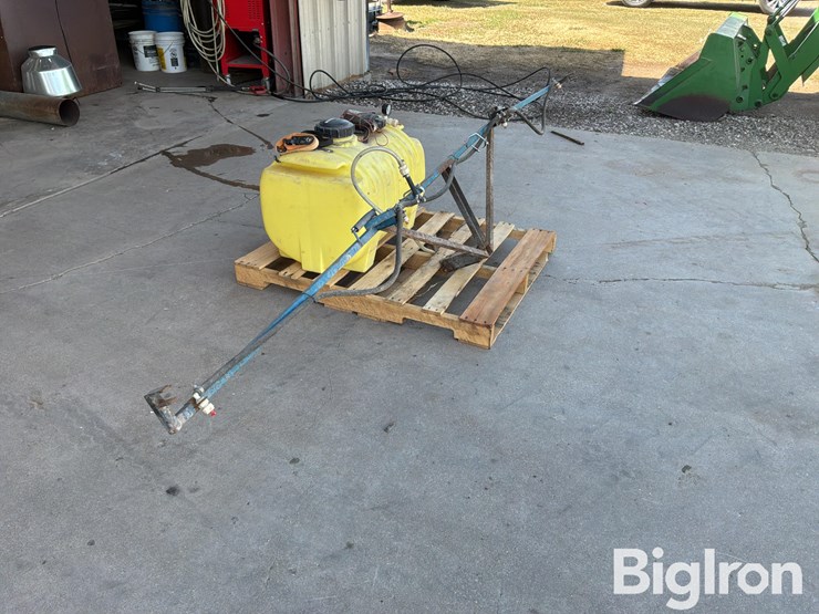 flojet-4-wheeler-sprayer-image-7