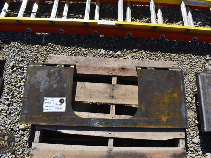 skid-steer-plate-44972-image-1
