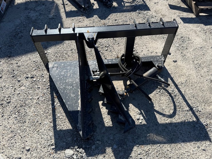 #2090-•-unused-jct-skid-steer-tree-puller-inv#-47100-image-3