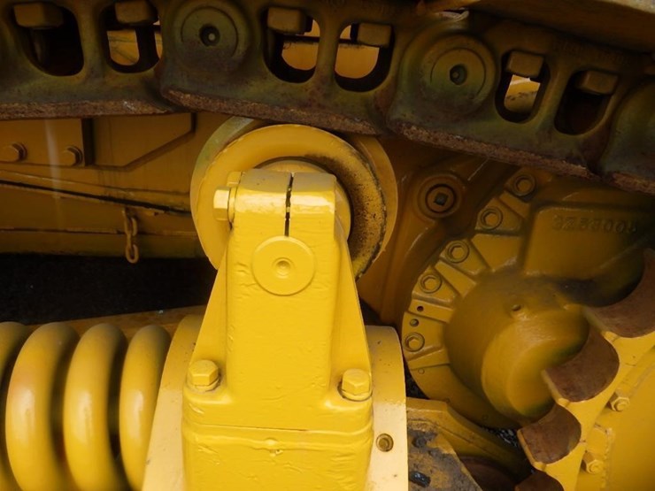 1977-caterpillar-d6d-image-30