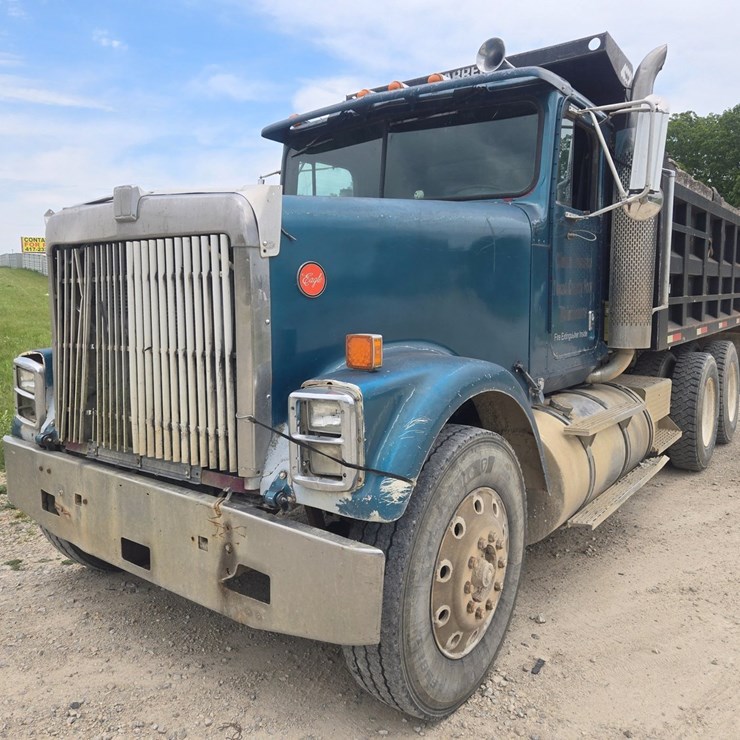 1993 INTERNATIONAL F9370
