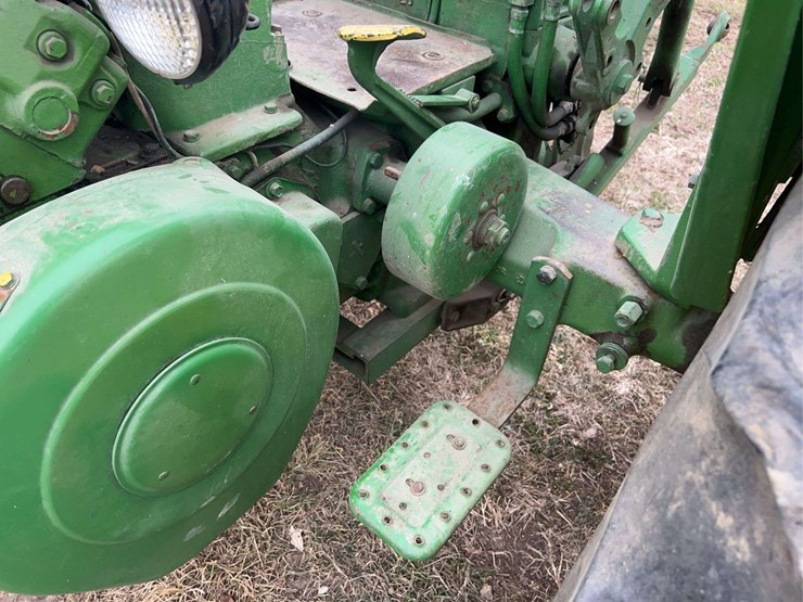 john-deere-530-image-52
