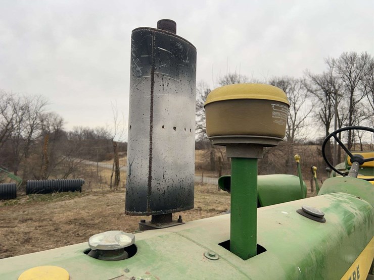 john-deere-530-image-16