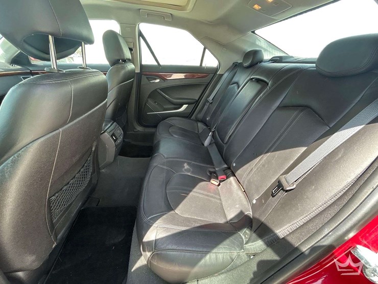 2010-cadillac-cts-sedan-image-20