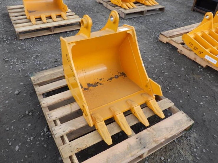 caterpillar-307-image-4