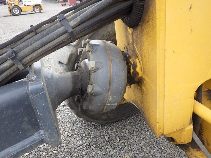 2016-deere-772gp-image-37