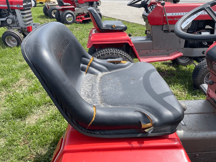 1975-massey-ferguson-16-image-27