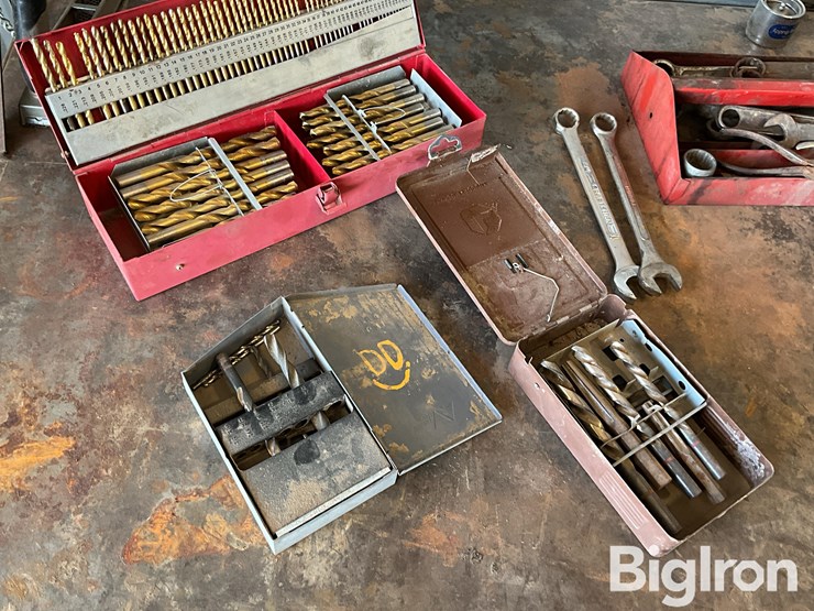 shop-built-workbench-&-tools-image-6