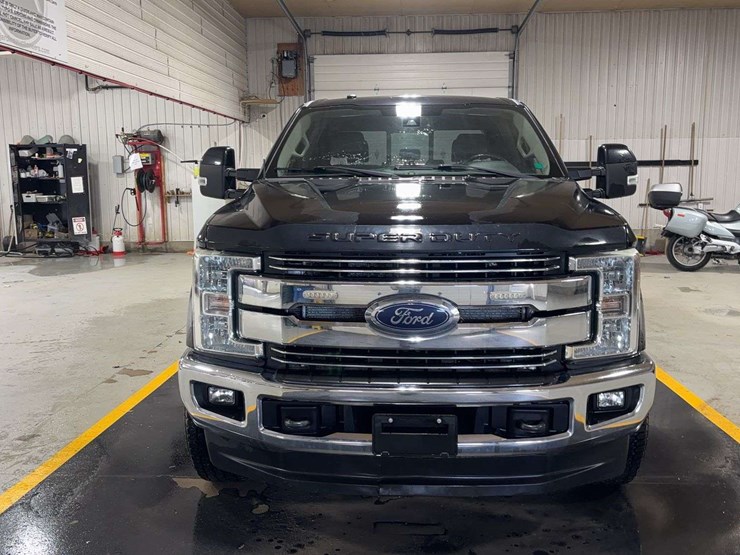 2017-ford-f250-image-8