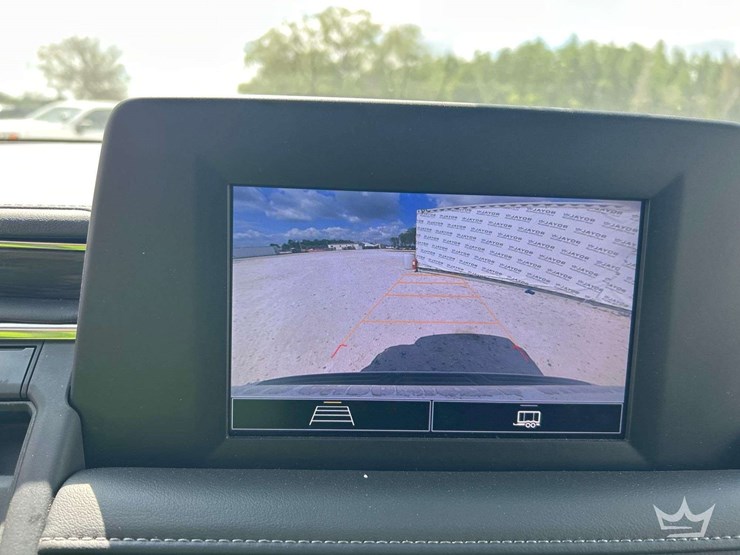 2023-chevrolet-tahoe-image-16