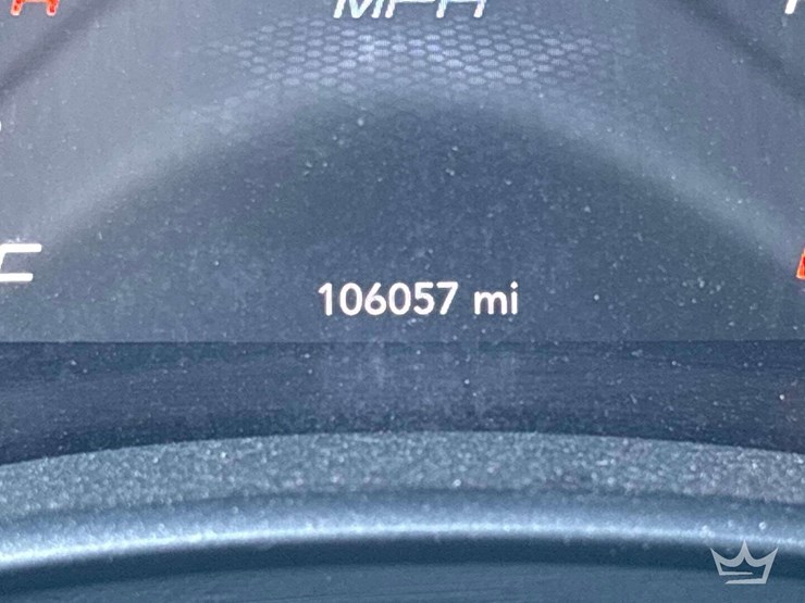 2018-dodge-charger-sedan-image-12