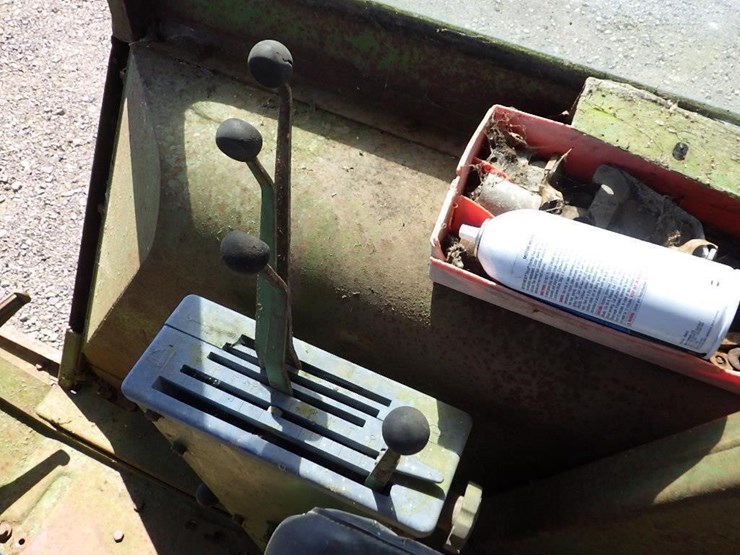 john-deere-4020-image-37
