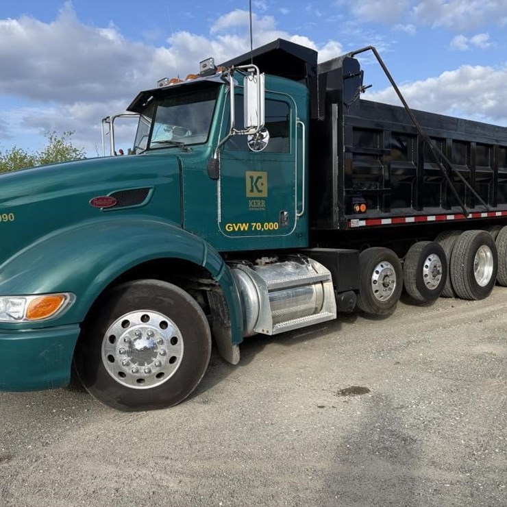 2011 PETERBILT 386