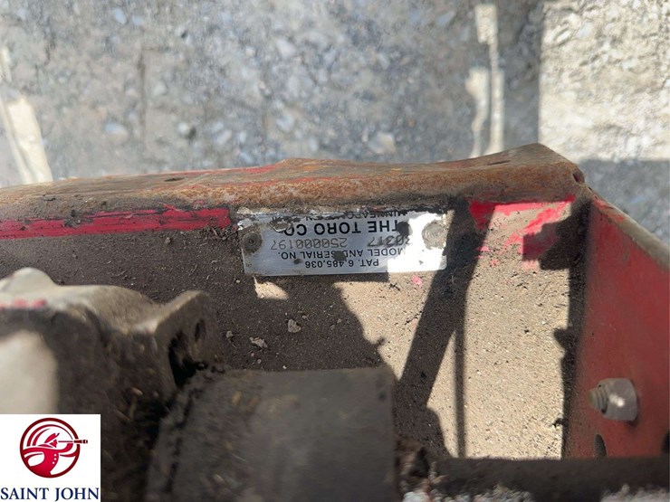 toro-proline-30317-commercial-walk-behind-mower-image-13