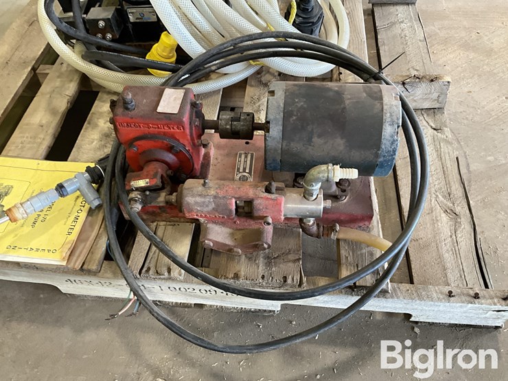 john-blue-21630-&-inject-o-meter-fertigation-pumps-image-15