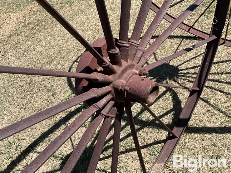 53”-antique-steel-wheels-image-10