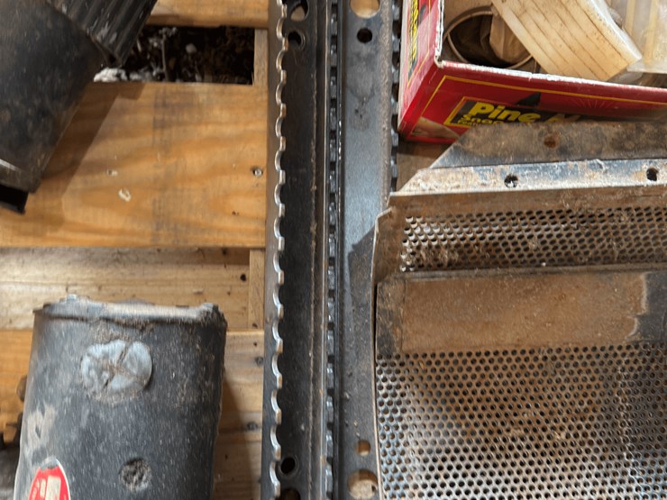 assorted-gleaner-parts-image-1