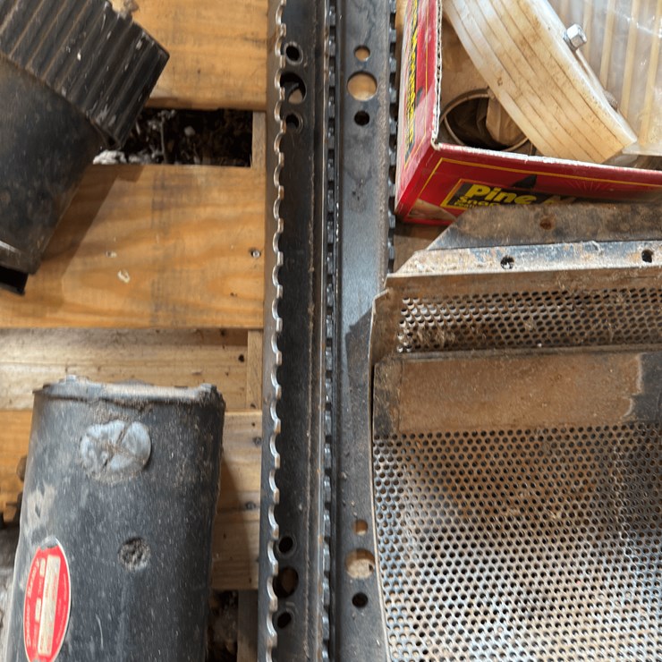 Assorted Gleaner Parts
