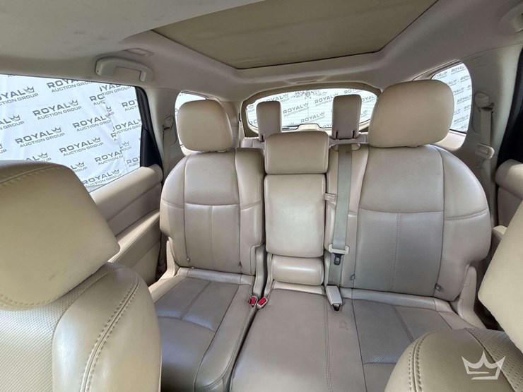 2014-nissan-pathfinder-image-18