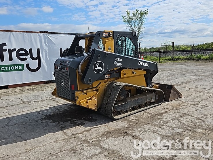 2021-deere-331g-image-5