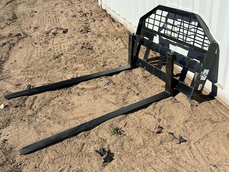60"-skid-steer-forks-(new/unused)-image-4