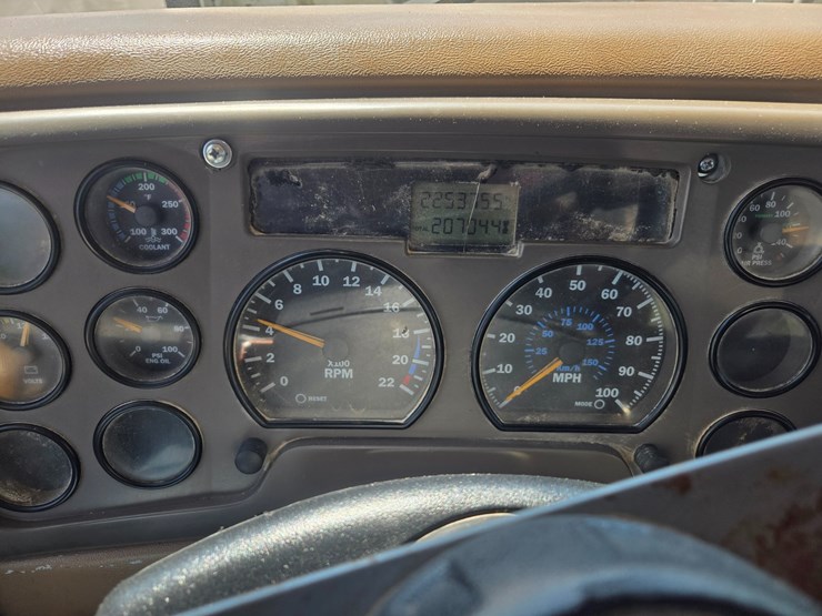 #24354-•-2002-mack-cv513-granite-dumptruck-image-81