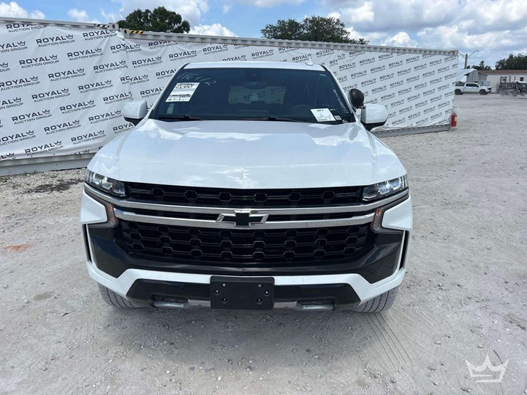 2022-chevrolet-tahoe-image-22