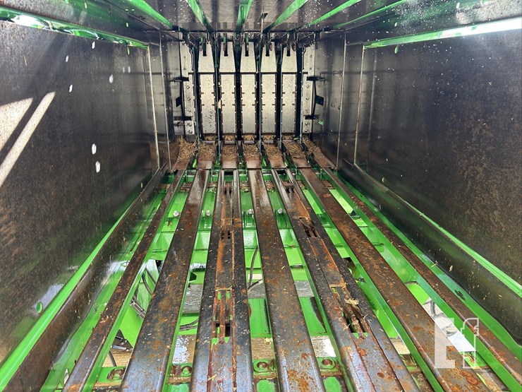 2016-john-deere-l340-image-46