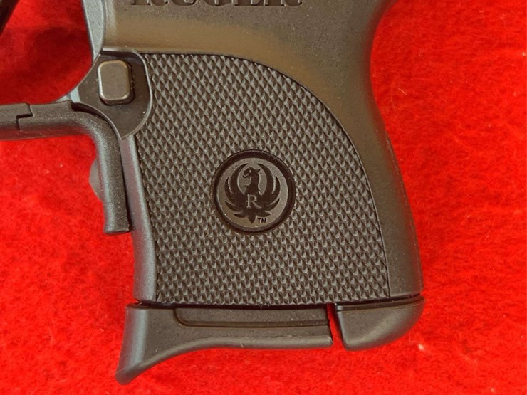 ruger-lcp-semi-auto-pistol-.380-auto-with-crimson-trace-laser-image-9