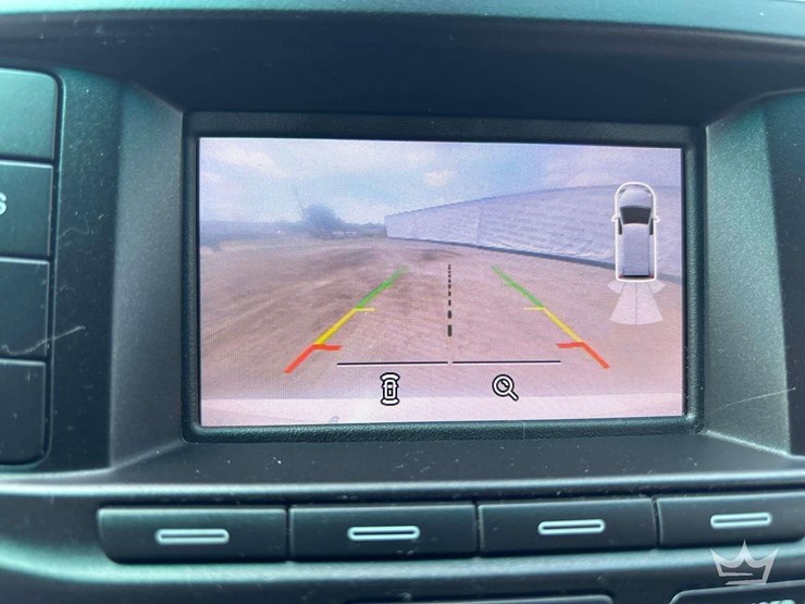 2016-ford-explorer-image-19