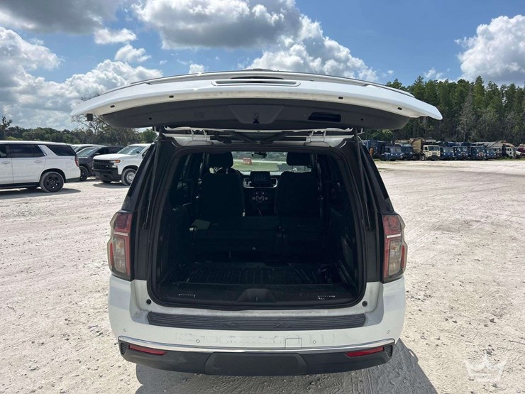 2023-chevrolet-tahoe-image-20