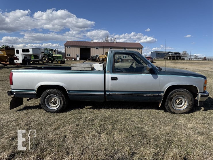 1990-chevrolet-silverado-1500-image-3