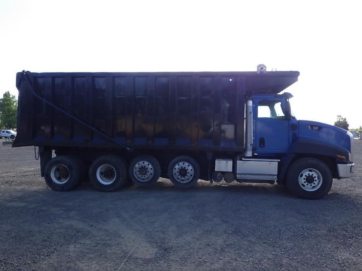2014-caterpillar-ct660-image-4