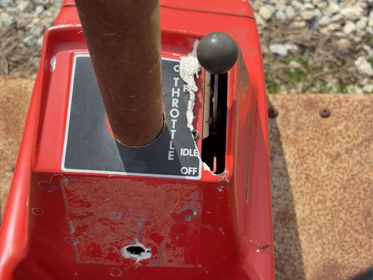 massey-ferguson-6-image-24