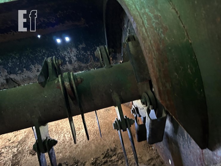 2016-john-deere-s680-image-26