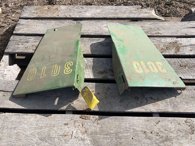 john-deere-3010-image-4