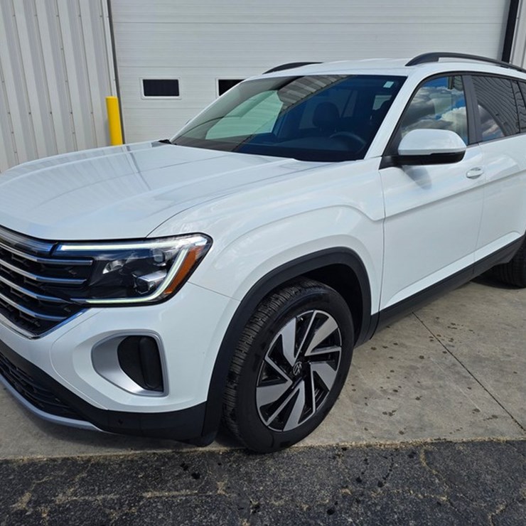 #416 • 2024 Volkswagon Atlas SE Crossover SUV